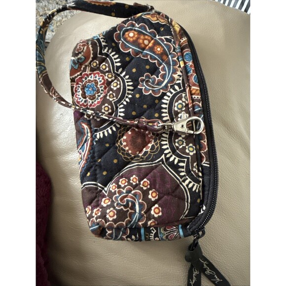 Vera Bradley Handbags - Vera Bradley Amy Kensington Bag Zip 2007 Clip To Your Travel Bag Excellent Co
